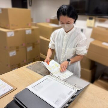 資料をファイルへ封入