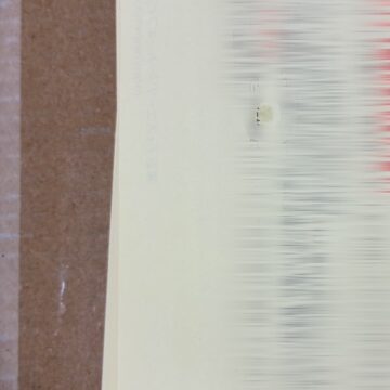 不良品　油じみ