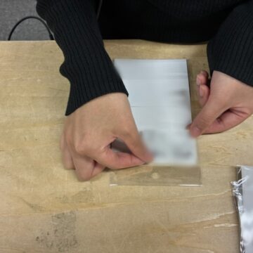 ラベル貼り作業