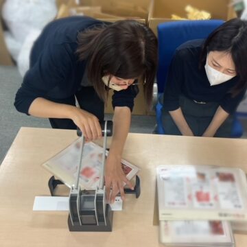 穴をあける位置の確認