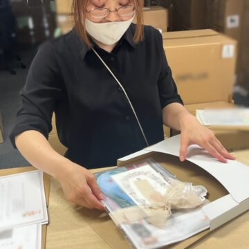 専用の箱で梱包