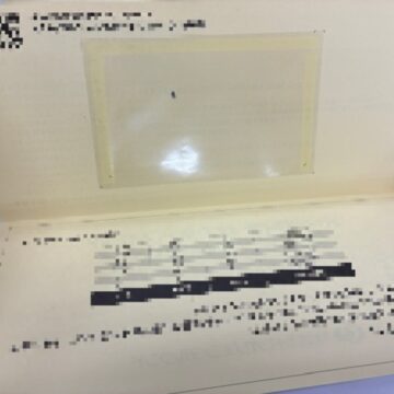 不良品　ゴミ　汚れ