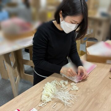 フックロックス付け作業