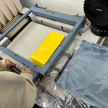 シュリンク作業