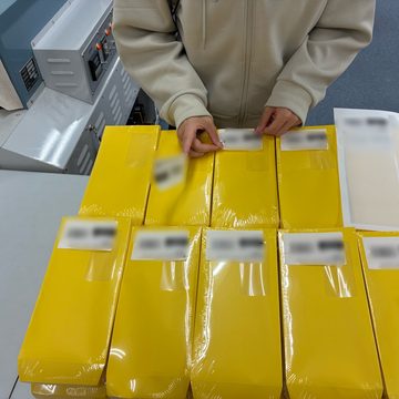ラベル貼り作業