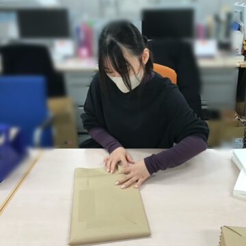 クラフト包装作業