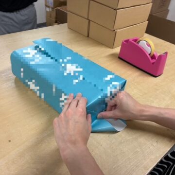 キャラメル包装作業