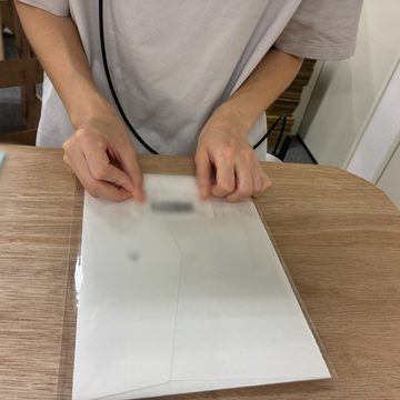 ラベル貼り作業