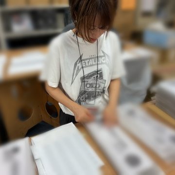 ラベル貼り作業