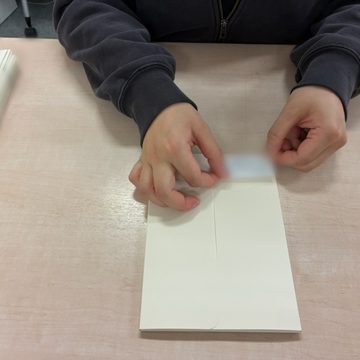 ラベル貼り作業